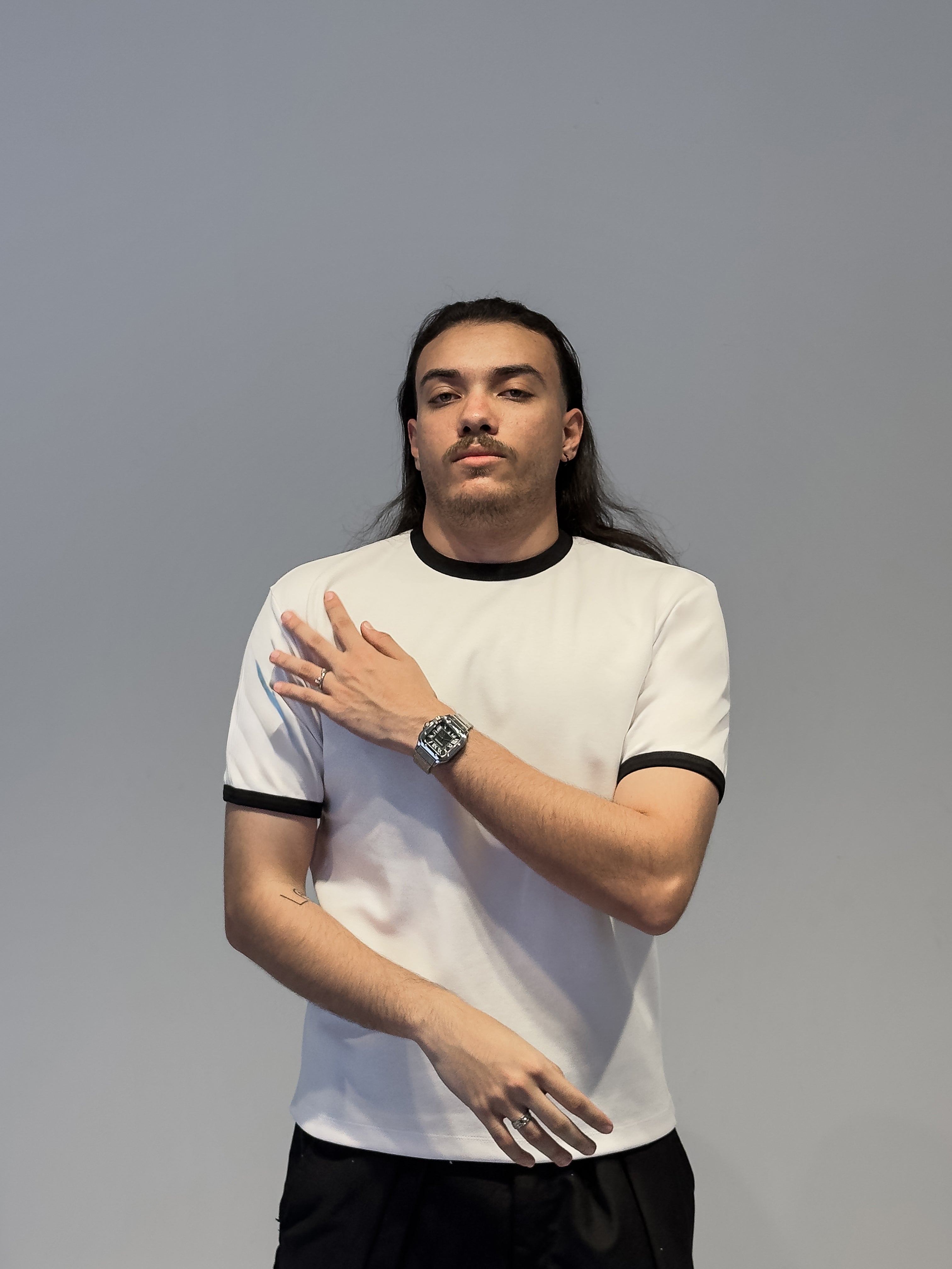 White Ringer