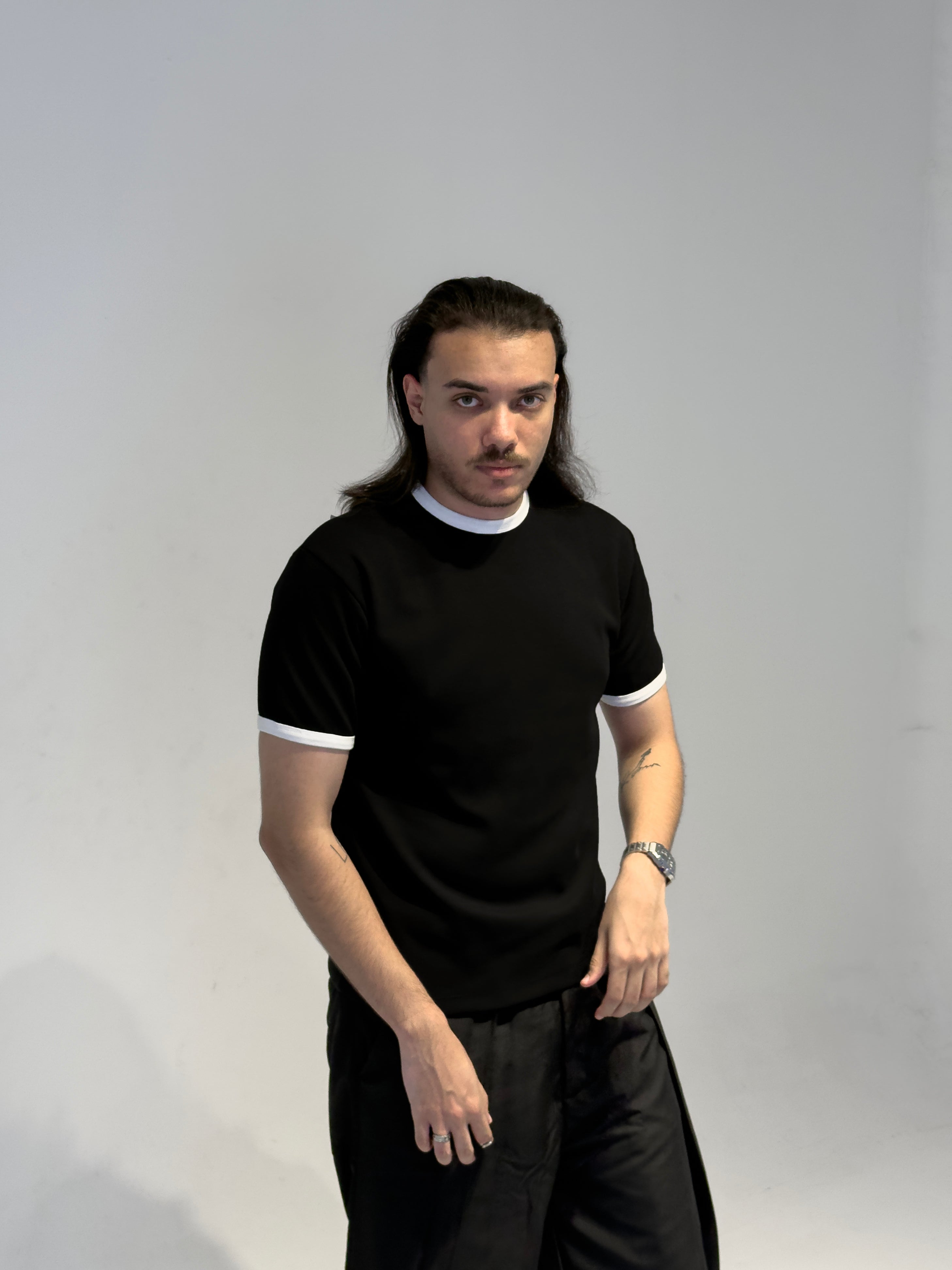 Black Ringer