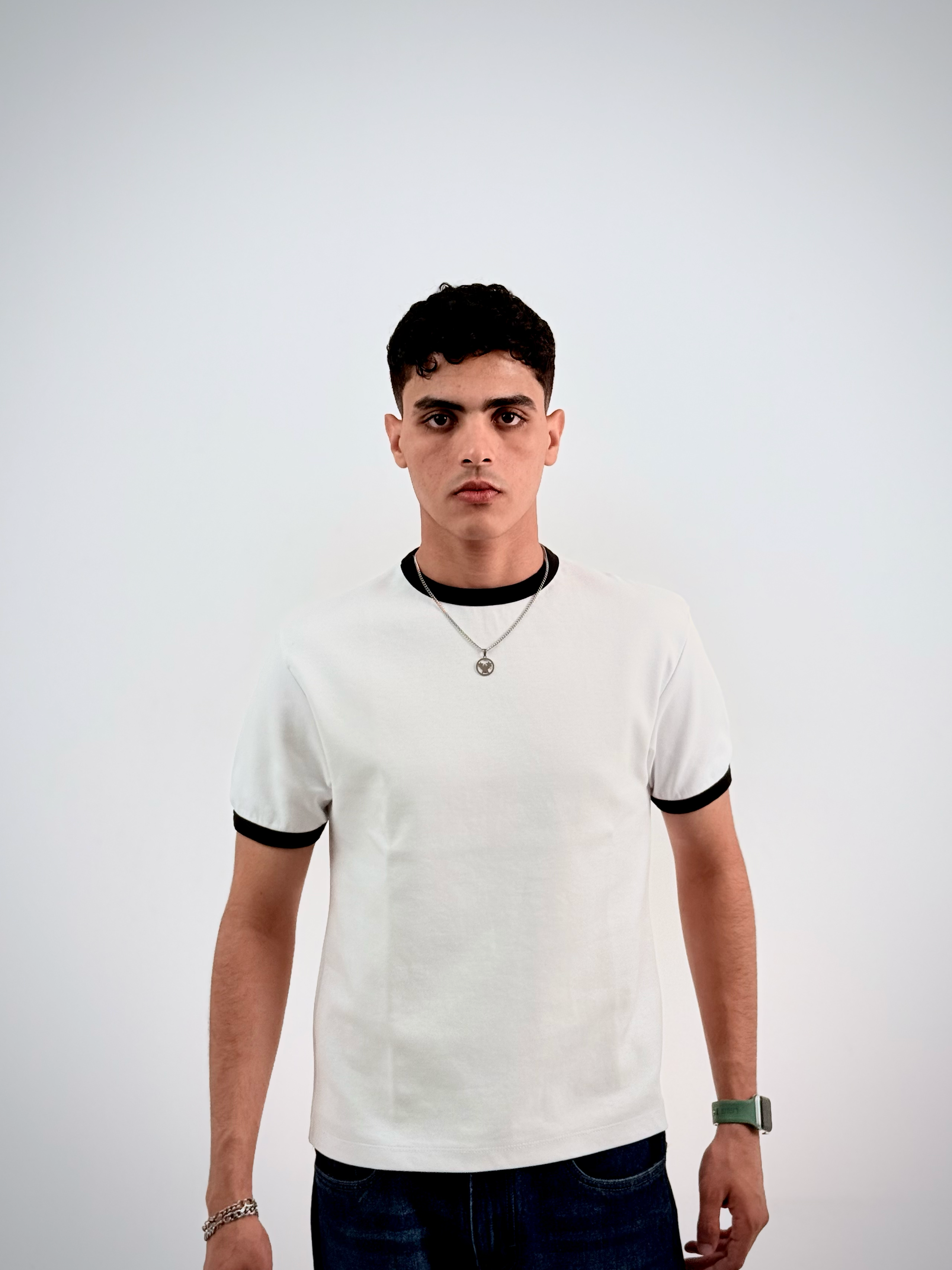 White Ringer
